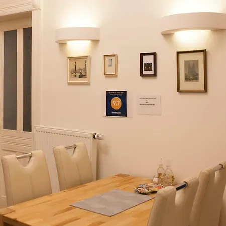 River Bank Apartment Prag